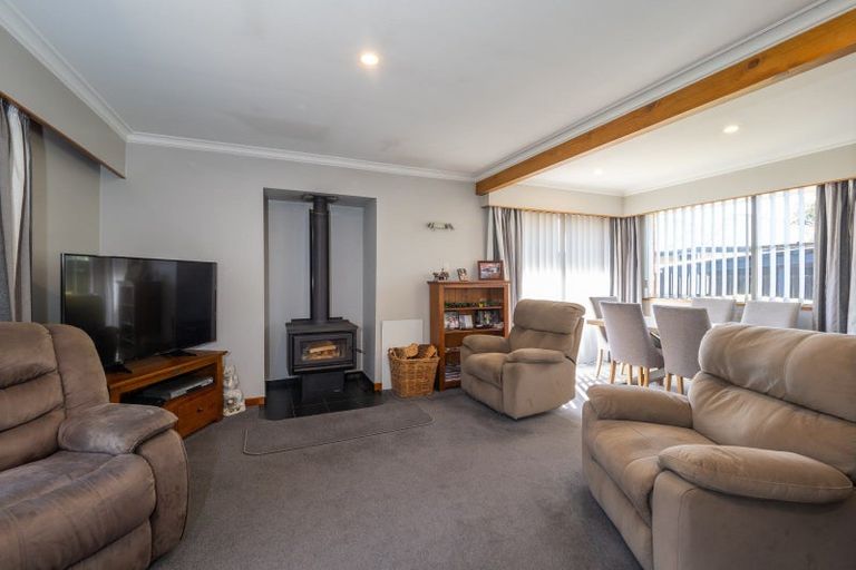 Photo of property in 52 Mcmurdo Street, Tinwald, Ashburton, 7700