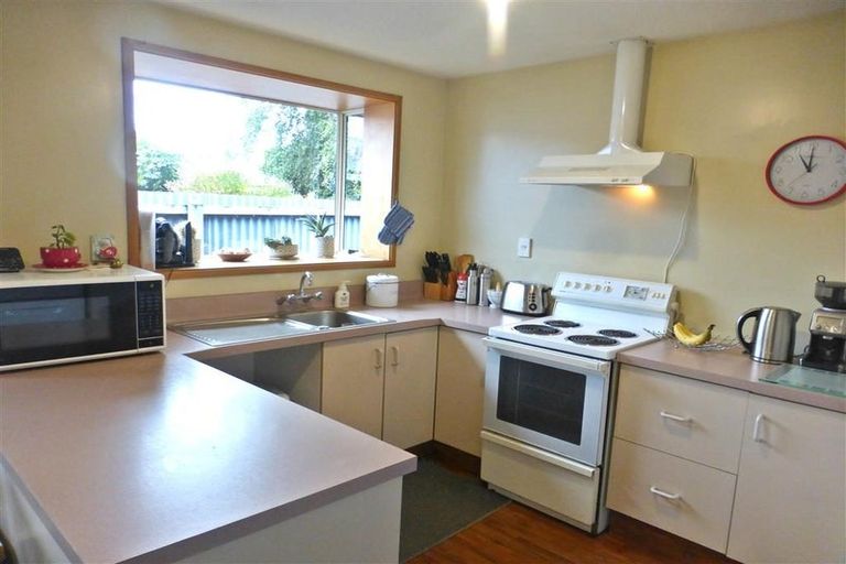 Photo of property in 2/47 Santa Rosa Avenue, Halswell, Christchurch, 8025