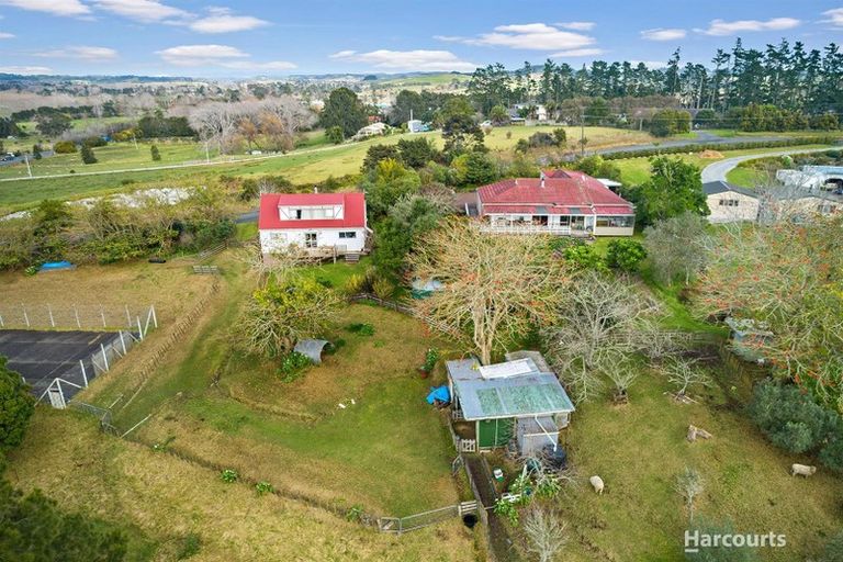 Photo of property in 18 Wilks Road West, Dairy Flat, Albany, 0794