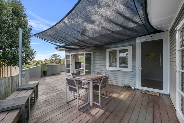 Photo of property in 3 John Gill Road, Cockle Bay, Auckland, 2014