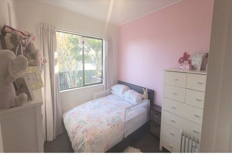 Photo of property in 118b Makarini Street, Paraparaumu, 5032