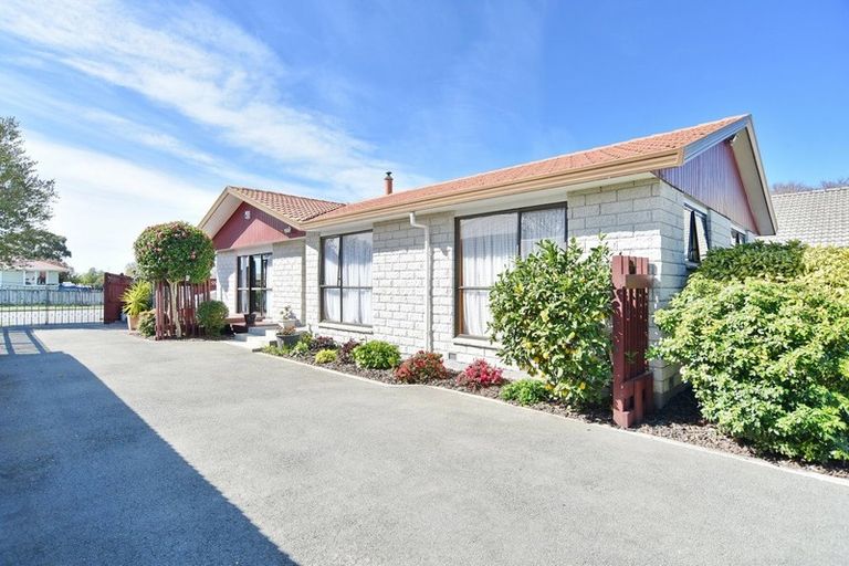 Photo of property in 317 Hendersons Road, Hoon Hay, Christchurch, 8025