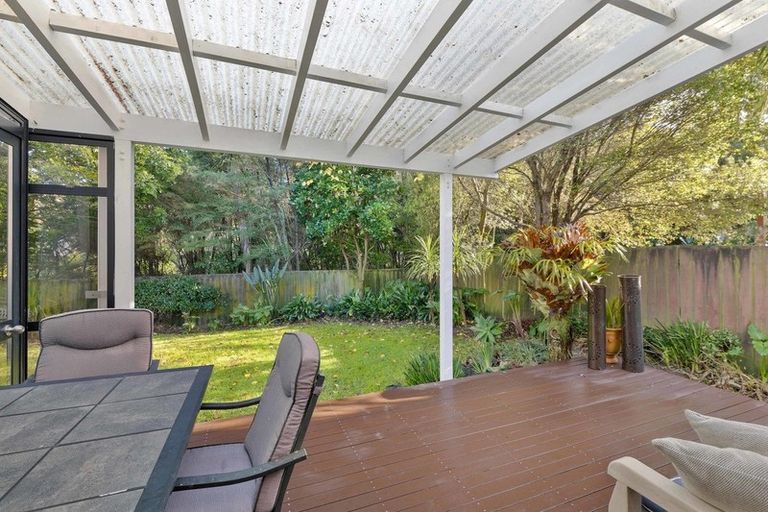 Photo of property in 2/26 Centorian Drive, Windsor Park, Auckland, 0632