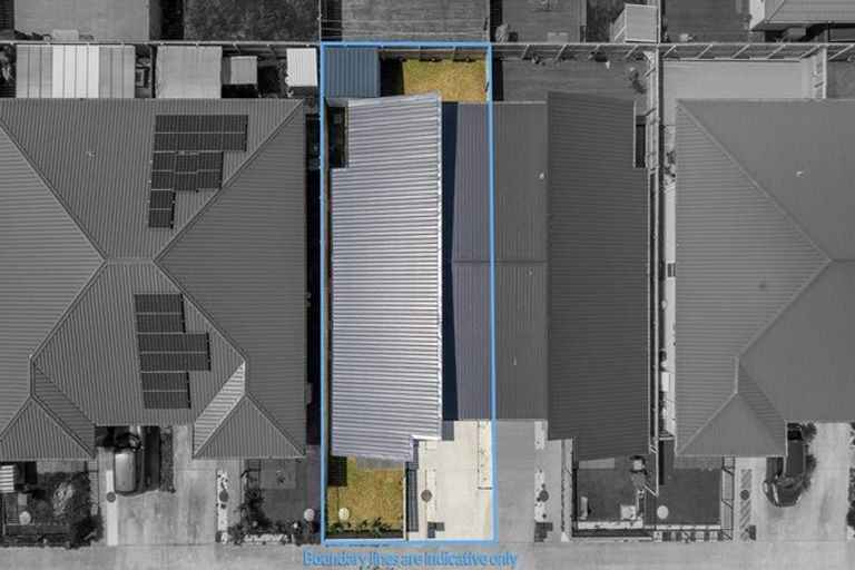 Photo of property in 13 Kapowai Boulevard, Takanini, 2112