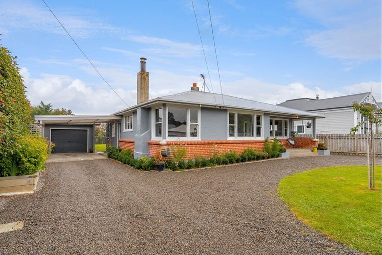 Photo of property in 2 Plimsoll Street, Carterton, 5713