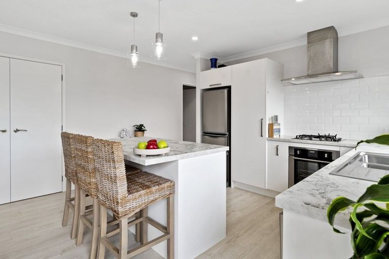 Photo of property in 4 Pip Way, Omokoroa, 3114