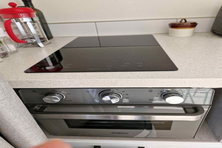 Photo of property in 39 Milne Terrace, Island Bay, Wellington, 6023