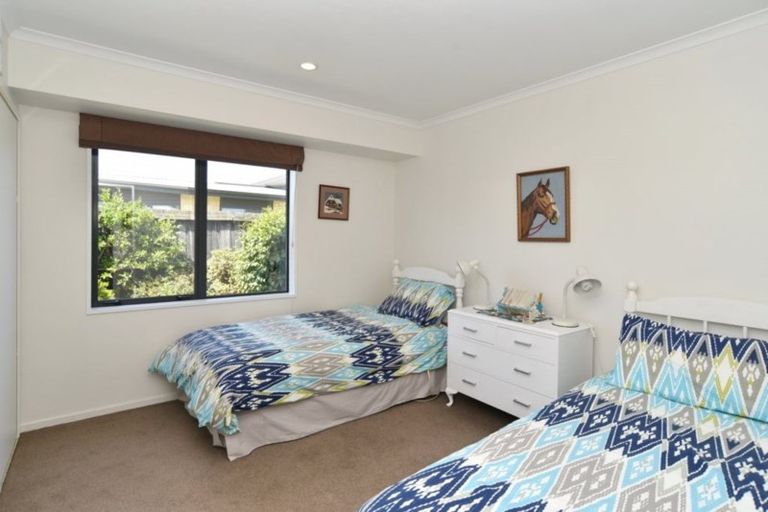 Photo of property in 14 Havana Gardens, Shirley, Christchurch, 8052