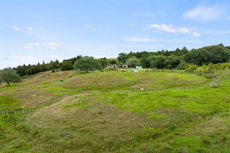 Photo of property in 127d Oruawharo Road, Topuni, Wellsford, 0975