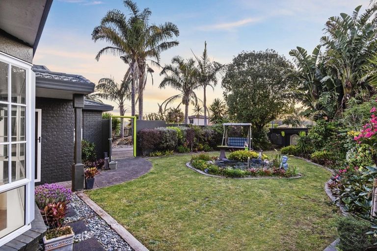 Photo of property in 103 Palm Beach Boulevard, Papamoa Beach, Papamoa, 3118