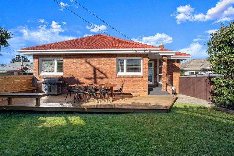 Photo of property in 29 Wallath Road, Onehunga, Auckland, 1061