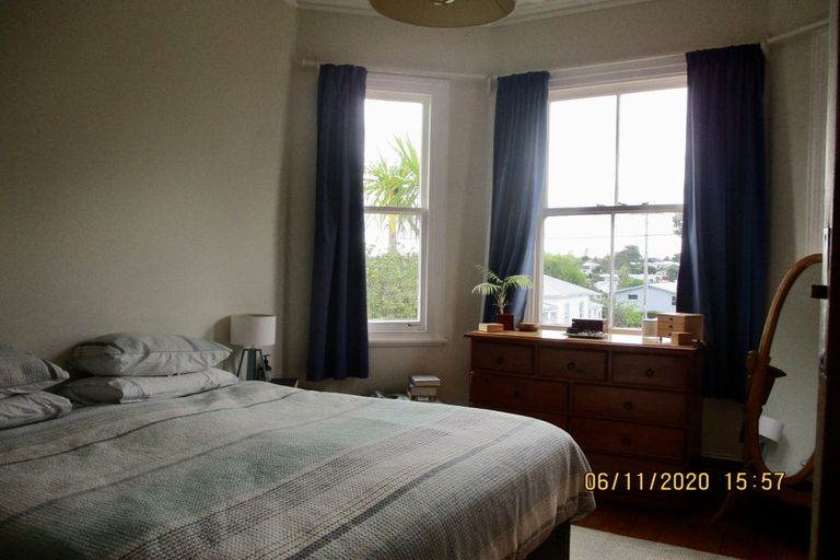 Photo of property in 13 Kawerau Avenue, Devonport, Auckland, 0624