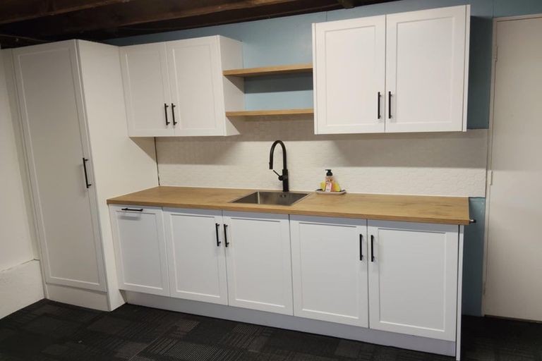 Photo of property in 5 Sunshine Crescent, Kelson, Lower Hutt, 5010