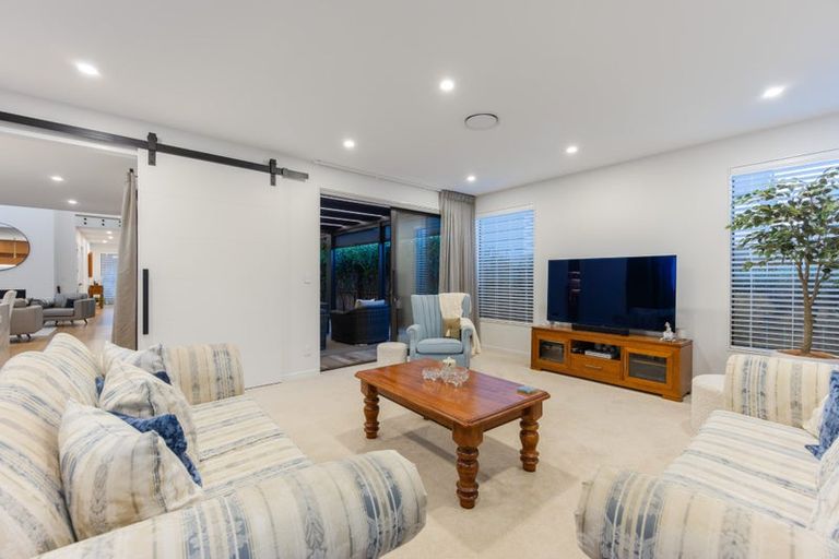 Photo of property in 13 Keel Street, Long Bay, Auckland, 0630
