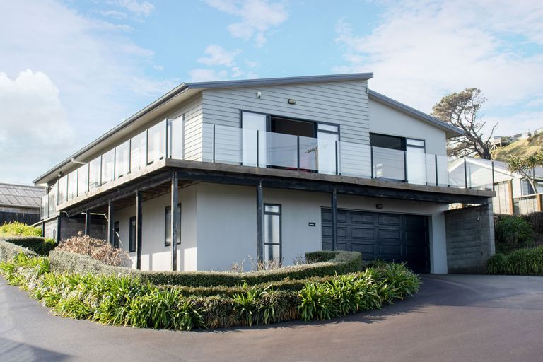 Photo of property in 21 Sunset Parade, Kai Iwi, Whanganui, 4574