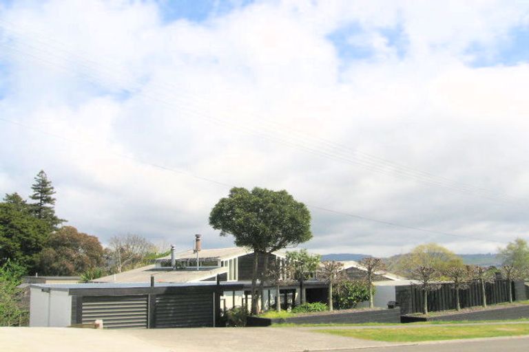 Photo of property in 35 Puriri Street, Hilltop, Taupo, 3330