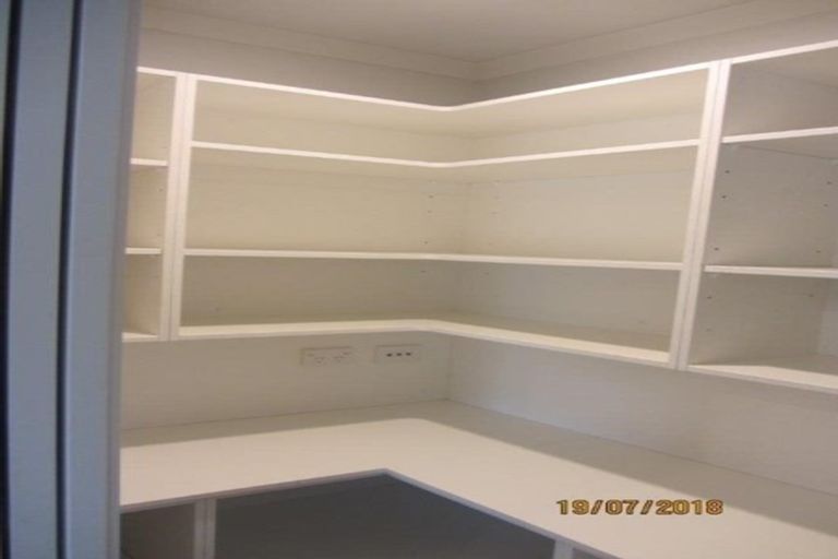 Photo of property in 4 Matawai Puna Drive, Pukekohe, 2120