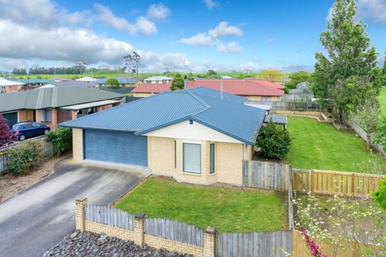 Photo of property in 45 Catalina Drive, Melville, Hamilton, 3206