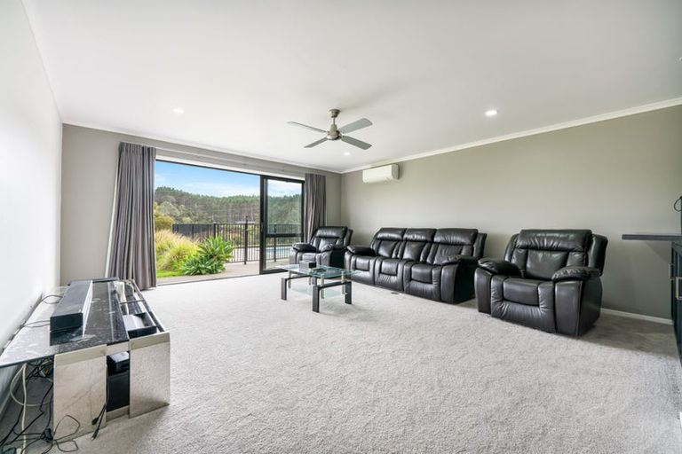 Photo of property in 165b Oraha Road, Kumeu, 0892