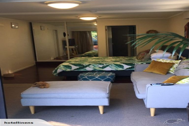 Photo of property in 24 Hillcrest Road, Hatfields Beach, Orewa, 0931