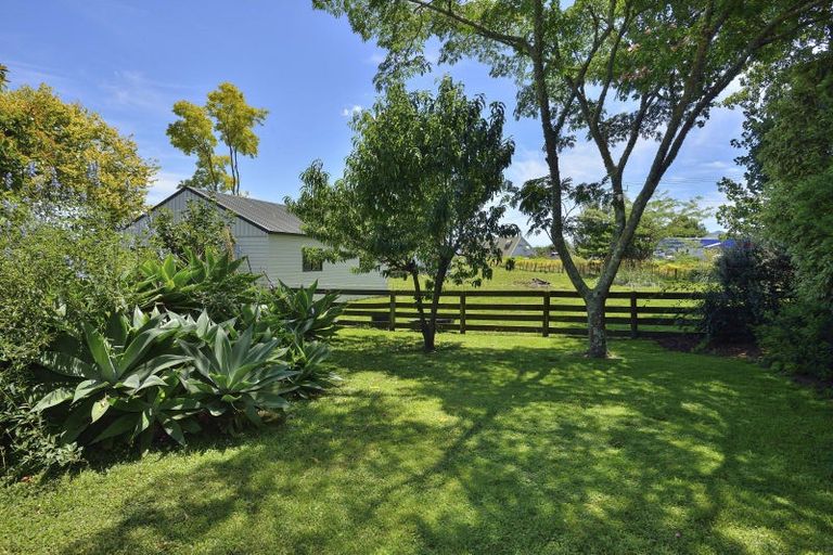 Photo of property in 72 Main Road, Makaraka, Gisborne, 4010