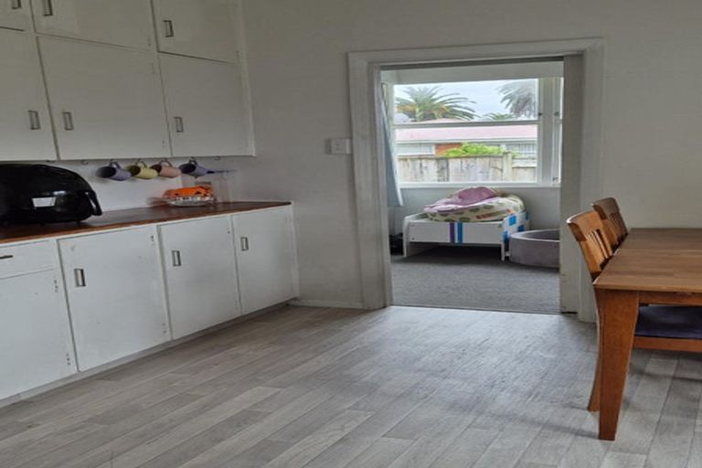 Photo of property in 5 Highfield Place, Levin, 5510