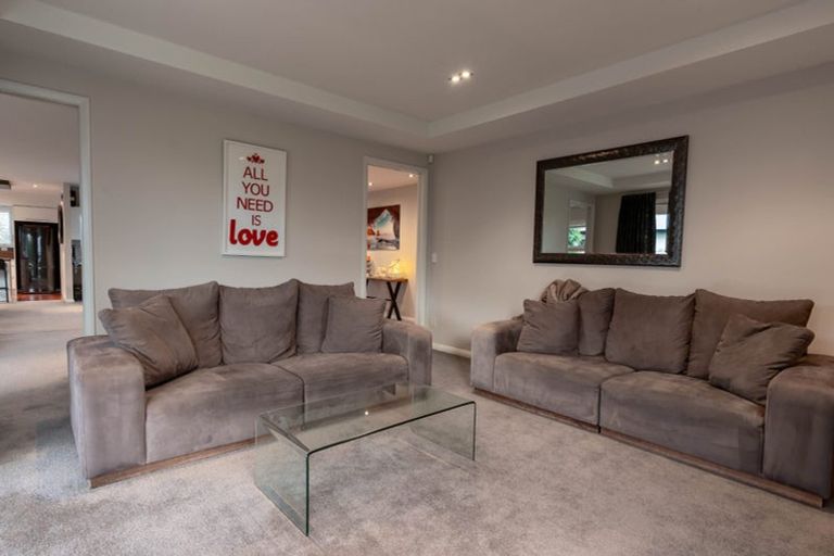 Photo of property in 70 Rotherham Drive, West Melton, 7618