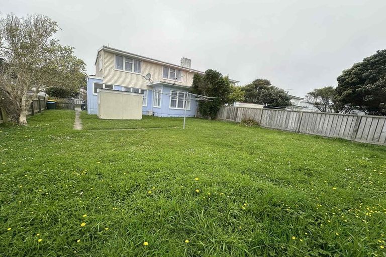 Photo of property in 43-45 Westmeath Street, Waitangirua, Porirua, 5024
