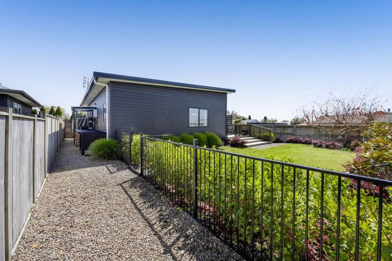 Photo of property in 24f Maire Street, Inglewood, 4330