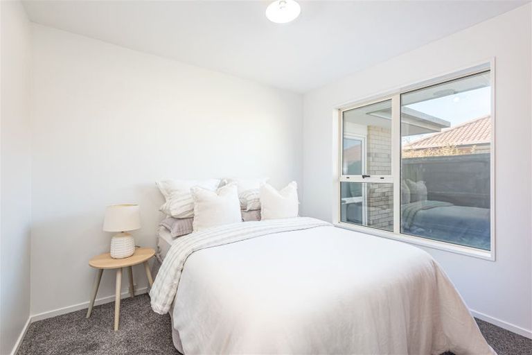 Photo of property in 45 Showgate Avenue, Sockburn, Christchurch, 8042