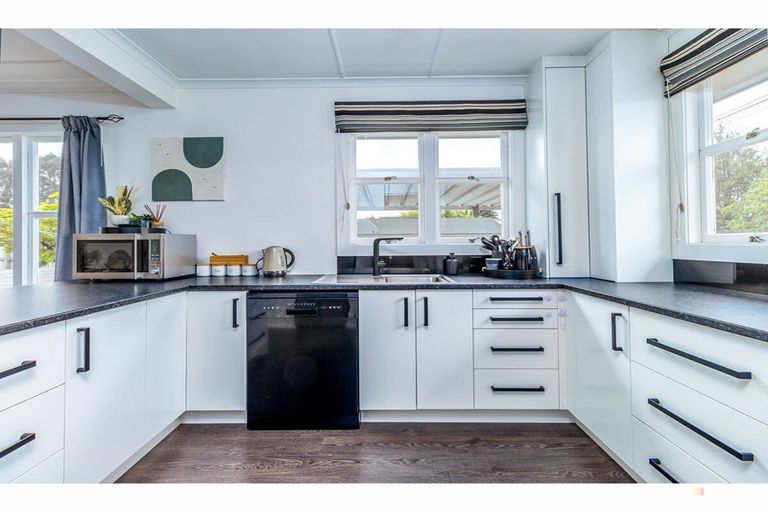 Photo of property in 22 Hughes Street, Waimate, 7924