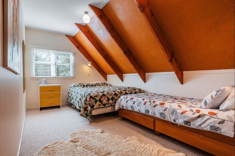 Photo of property in 17 Te Kuru Lane, Pukawa Bay, Turangi, 3381