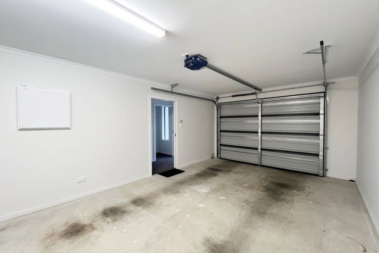 Photo of property in 1/5 Teddy Street, Whitiora, Hamilton, 3200