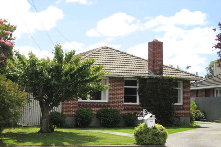 Photo of property in 18 Appleby Crescent, Burnside, Christchurch, 8053