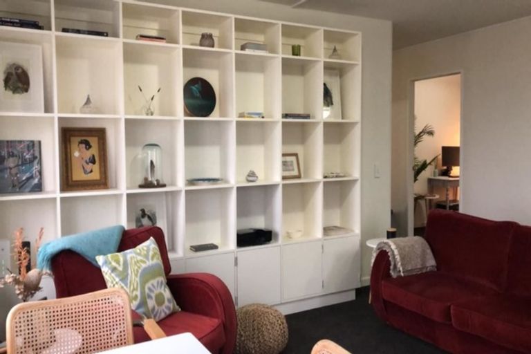 Photo of property in Westhaven Apartments, 15/127 Molesworth Street, Thorndon, Wellington, 6011