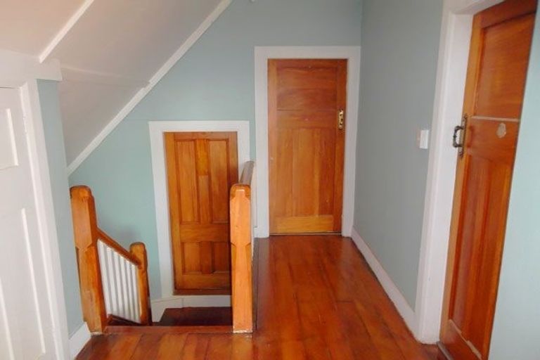 Photo of property in 28 Duncan Terrace, Kilbirnie, Wellington, 6022