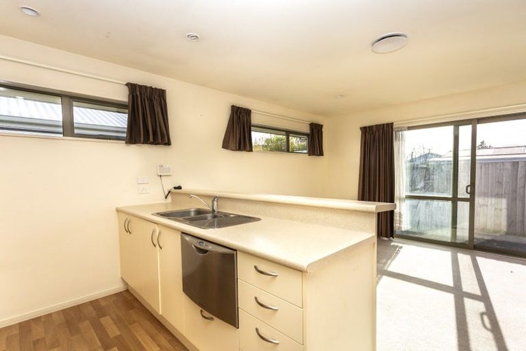 Photo of property in 4/9 Sails Street, Papanui, Christchurch, 8053
