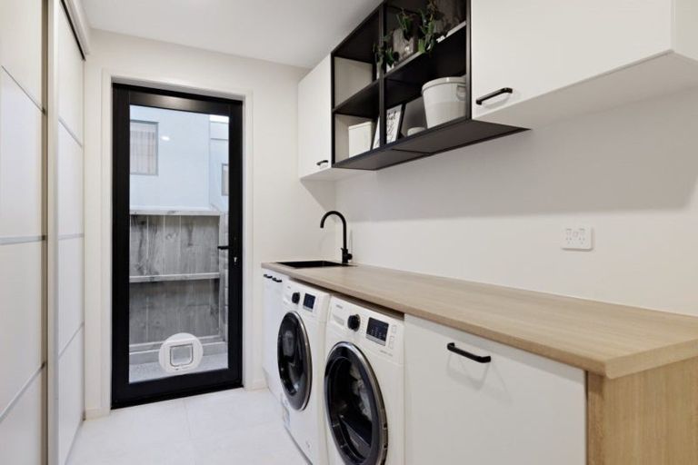 Photo of property in 18 Motiti Road, Papamoa Beach, Papamoa, 3118