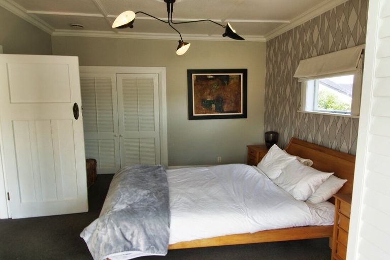 Photo of property in 60 Pembroke Road, Northland, Wellington, 6012