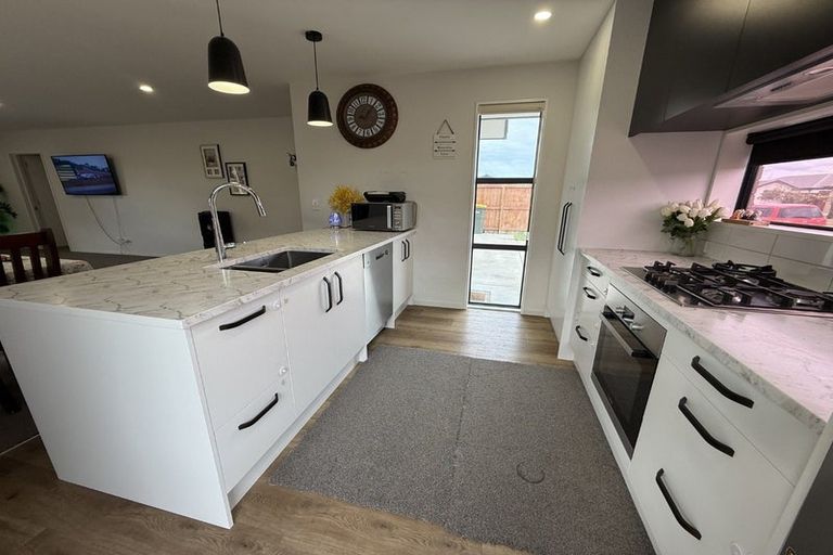 Photo of property in 16 Wakefield Drive, Rolleston, 7615