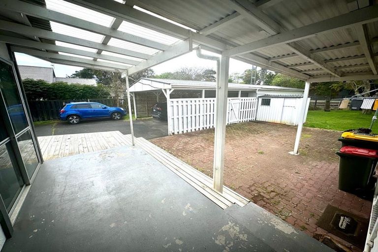 Photo of property in 18 Rosella Road, Mangere East, Auckland, 2024