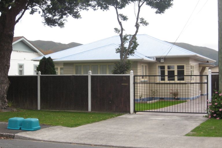 Photo of property in 16 Thornycroft Avenue, Epuni, Lower Hutt, 5011