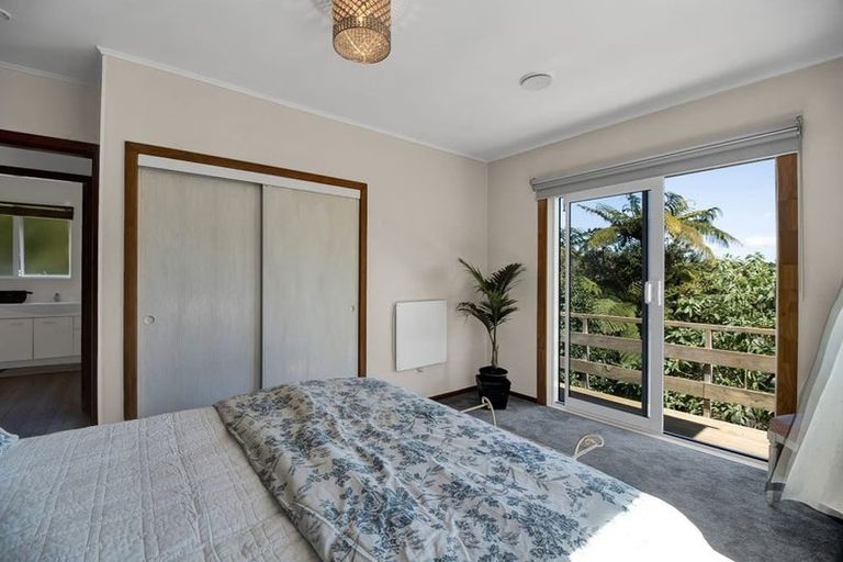 Photo of property in 162 Seaview Road, Westown, New Plymouth, 4310