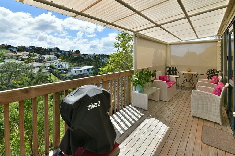 Photo of property in 15/19 Langana Avenue, Browns Bay, Auckland, 0630