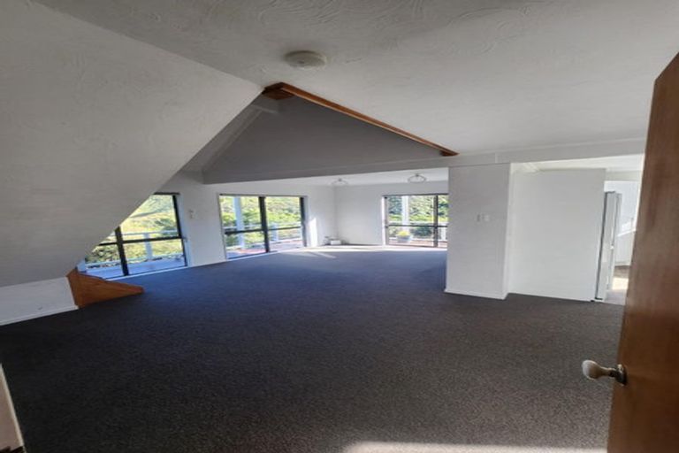 Photo of property in 200a Mitchell Street, Brooklyn, Wellington, 6021