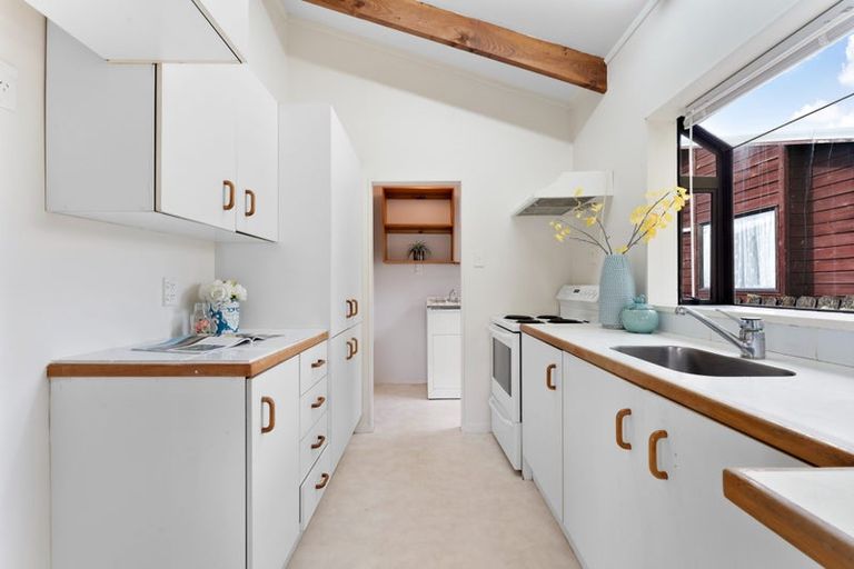 Photo of property in 3/388a West Coast Road, Glen Eden, Auckland, 0602