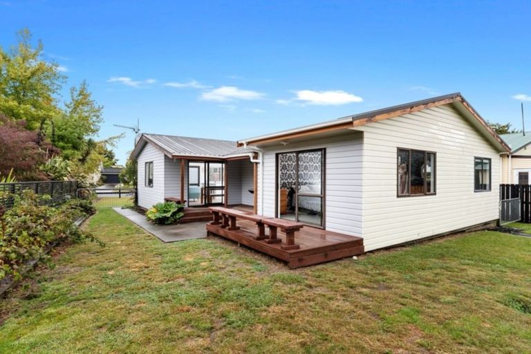 Photo of property in 14 Hikutaia Street, Te Aroha, 3320