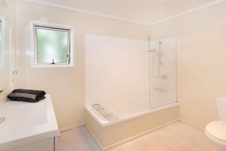 Photo of property in 26 Richardson Avenue, Pukekohe, 2120