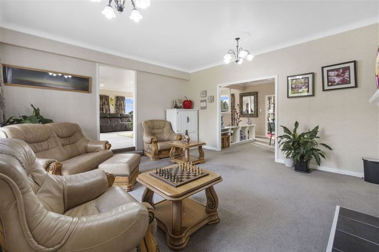 Photo of property in 2 Churchill Street, Putaruru, 3411
