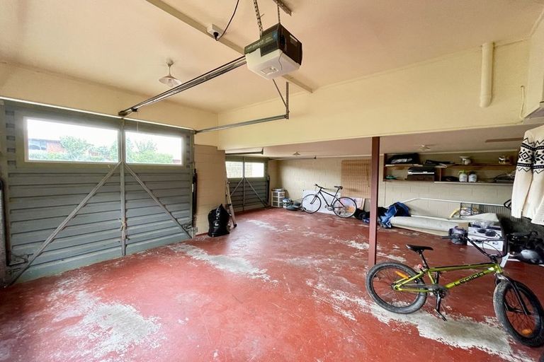 Photo of property in 34 Grove Avenue, Weston, Oamaru, 9401